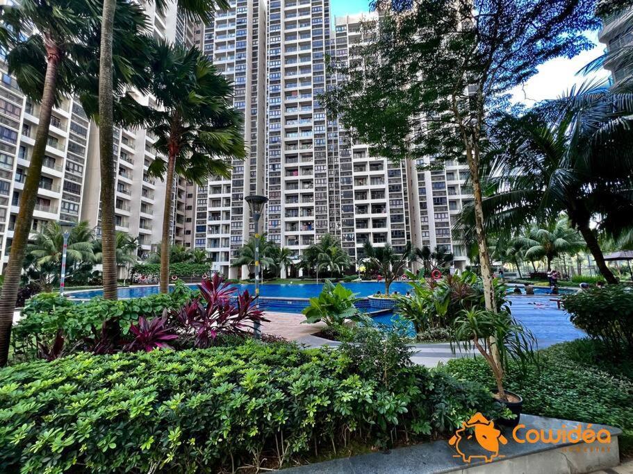 Danga Bay -- Seaglance Horizon - 3br3b - 7pax By Cowidea *
