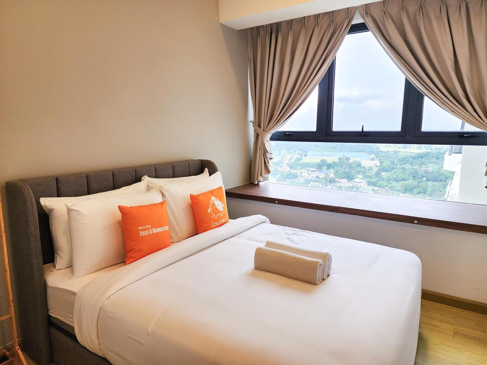 Danga Bay -- Seaglance Horizon - 3br3b - 7pax By Cowidea Johor Bahru