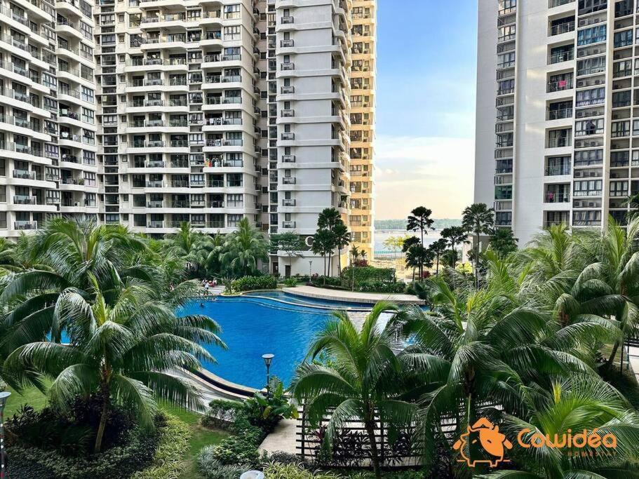 Danga Bay -- Seaglance Horizon - 3br3b - 7pax By Cowidea Johor Bahru